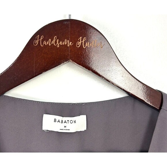 Aritzia Babaton Murphy Blouse Women Sleeveless Tank VNeck Dusty Gray Sz M 1131U1 - Picture 7 of 10